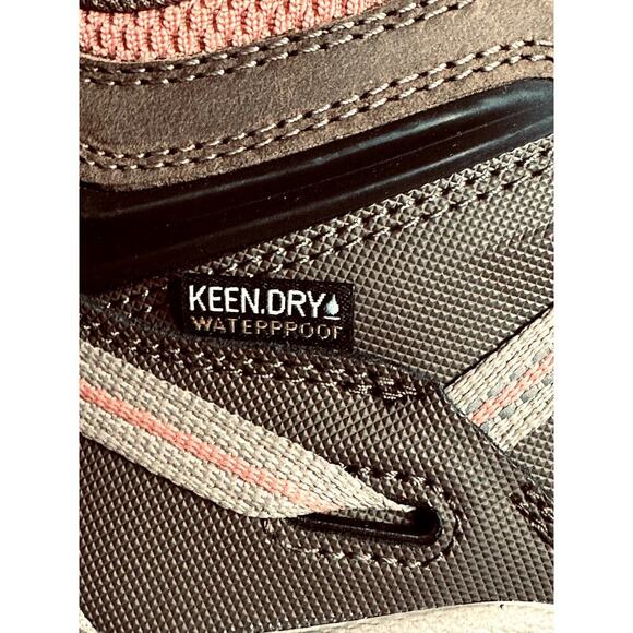 Keen Brown & Pink Waterproof Hiking Boots - Women's Size 8.5 - Picture 9 of 13